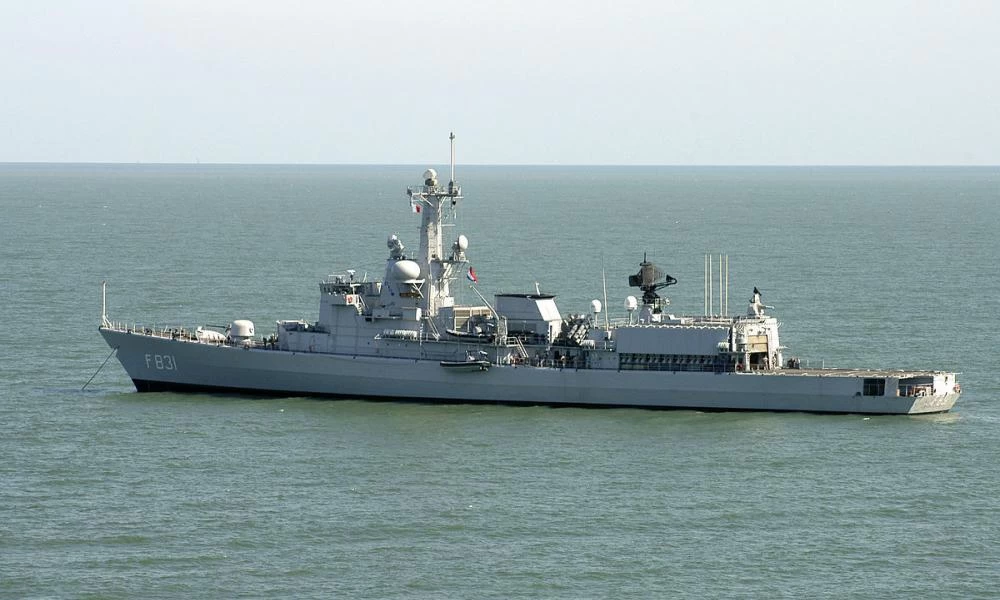 Φρεγάτες ΠΝ: Δεν είναι άμεσα διαθέσιμες οι ολλανδικές «Μ»